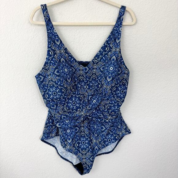 Coldwater Creek Womens One Piece Swimsuit Size 18W Geo Beach Swim Summer Blue - Picture 1 of 7